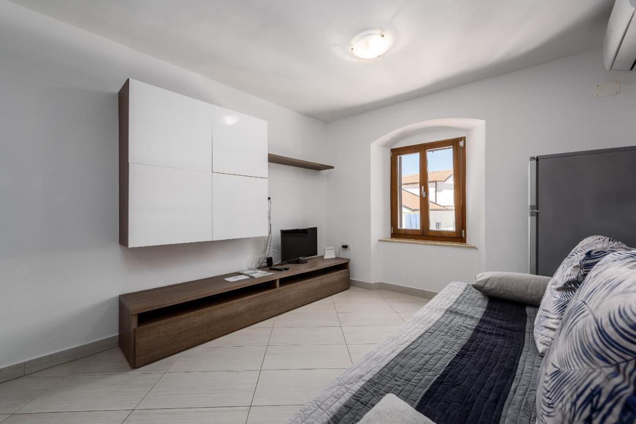 Apartments Dante Umag Exteriör bild