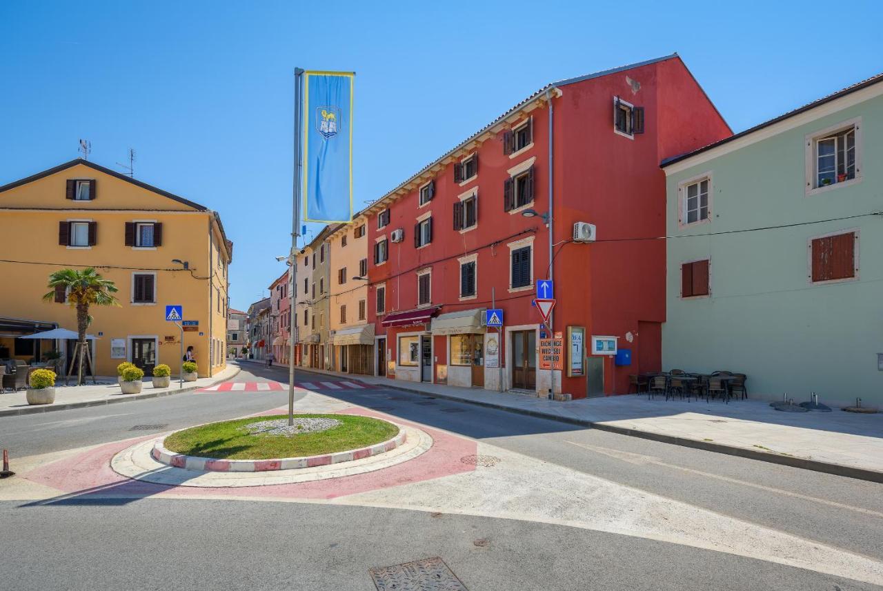 Apartments Dante Umag Exteriör bild